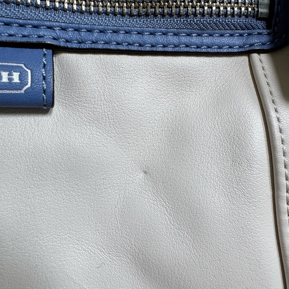 Coach Daisy Spectacular Off-White and Blue Shoulder Bag with Crossbody Strap - Picture 11 of 12